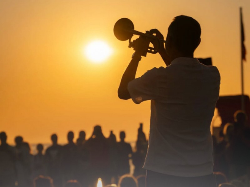 Estate <b>2025</b><br/><b>arte, musica e cultura</b> tra Riccione e dintorni