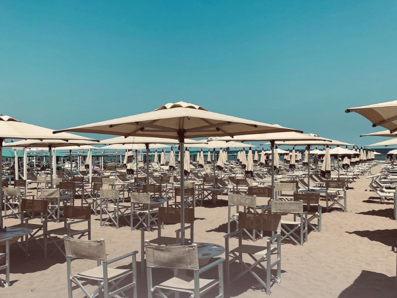 LA TUA ESTATE A RICCIONE CON LA “FORMULA SENZA PENSIERI”